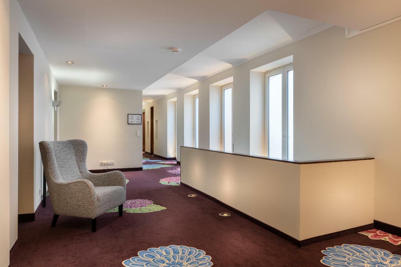 פרידריכסהאפן Best Western Hotel Goldenes Rad מראה חיצוני תמונה